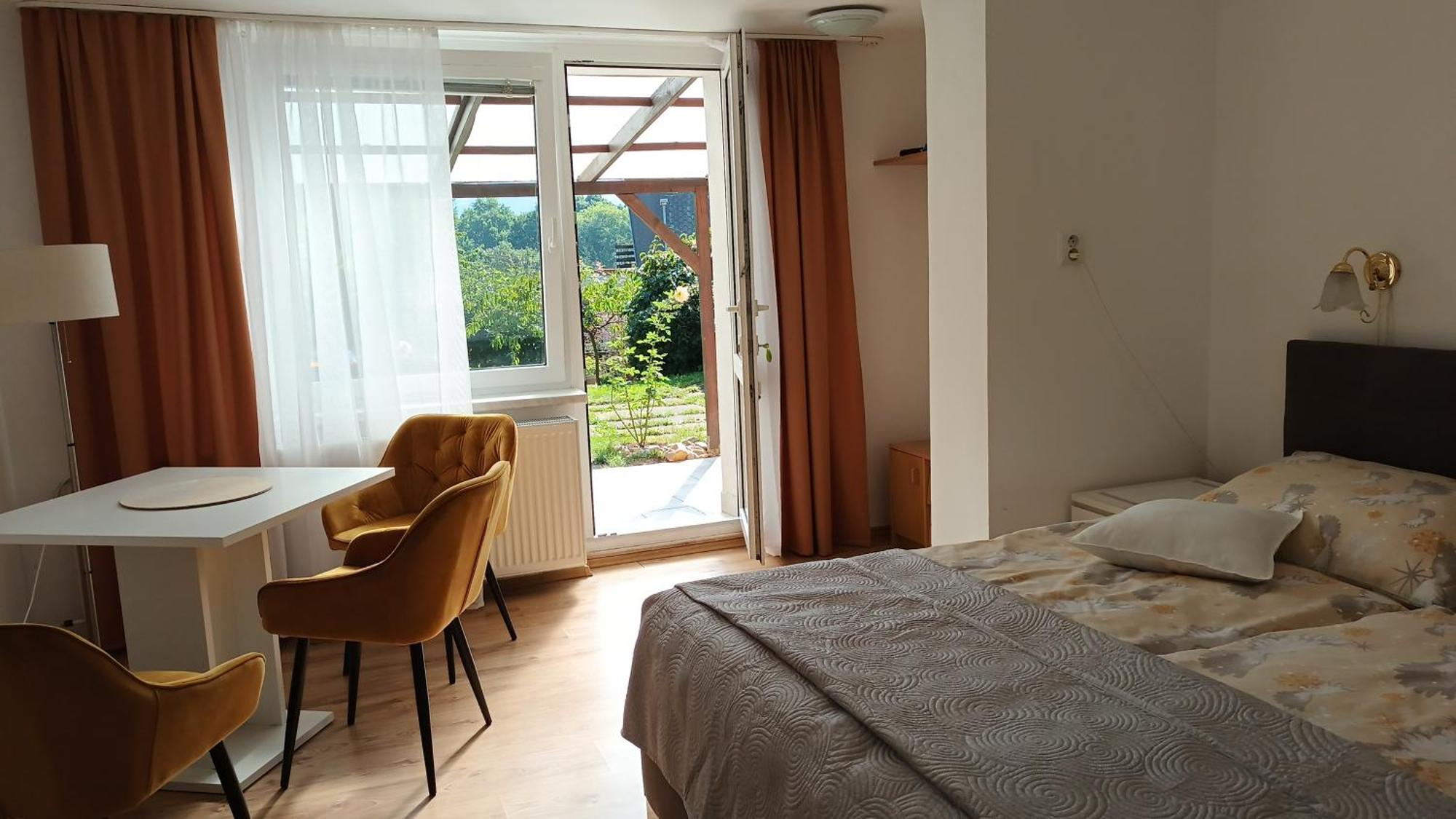 Apartman Alena KLV Exterior foto
